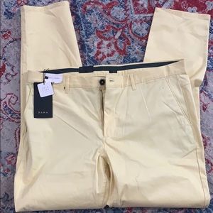 Men’s yellow slacks